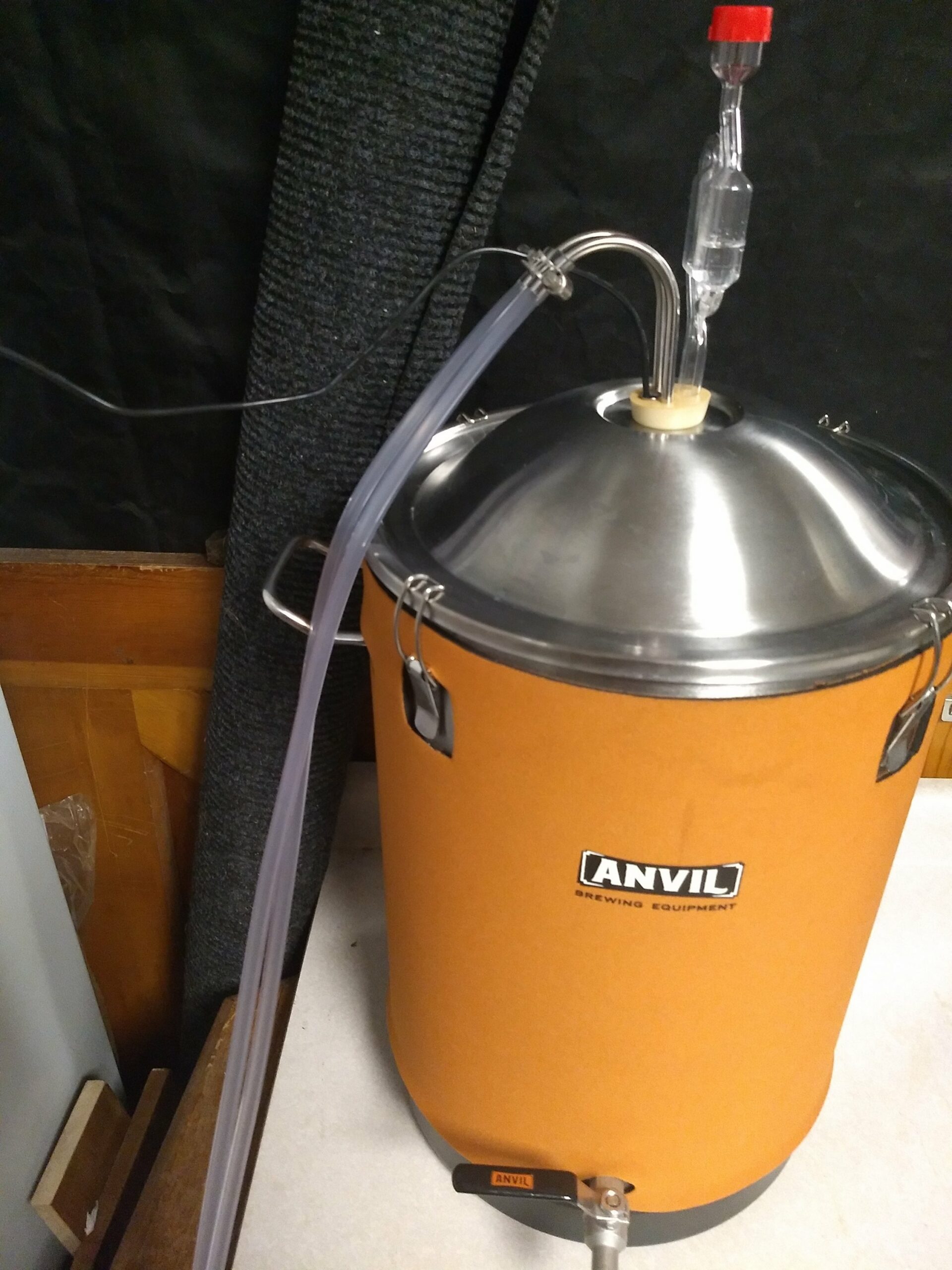 EQUIPMENT Review – Anvil 7.5G STAINLESS BUCKET FERMENTOR w/Cooling